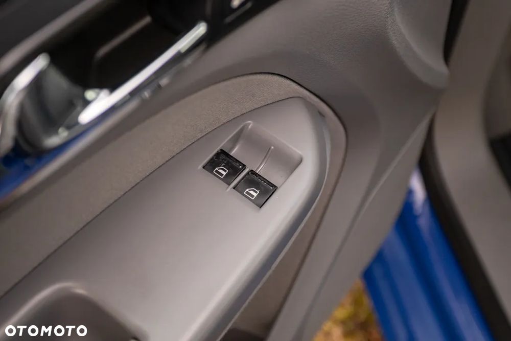 Volkswagen Caddy Life - 19