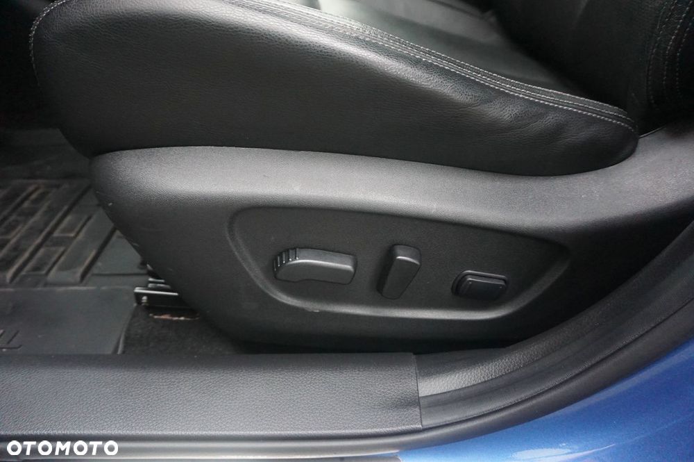 Nissan X-Trail 2.0 dCi Tekna 4WD Xtronic 7os - 21