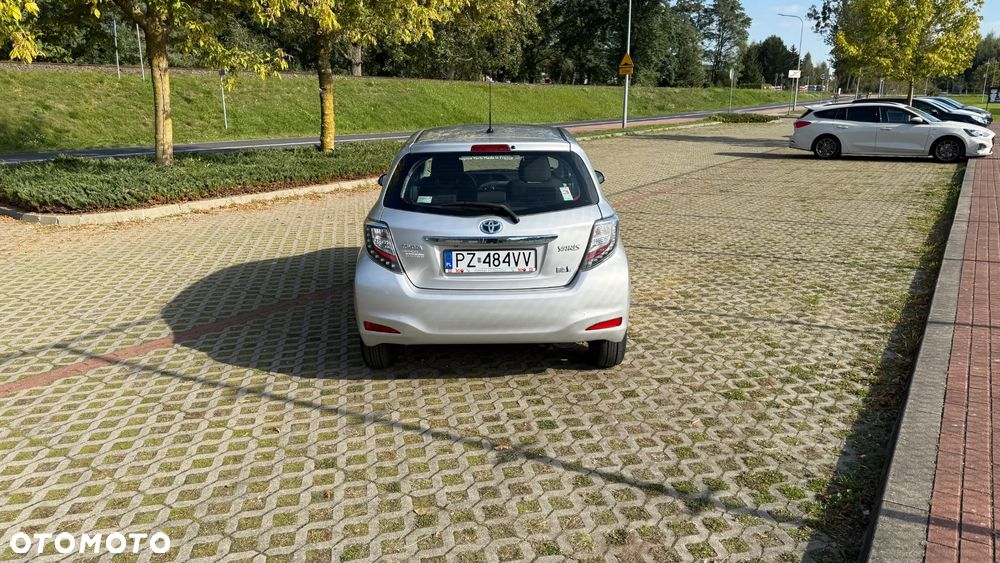 Toyota Yaris - 8