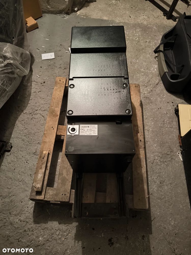 Oryginalna lodówka Mercedes actros mp4 Renault Volvo DAF i inne - 6