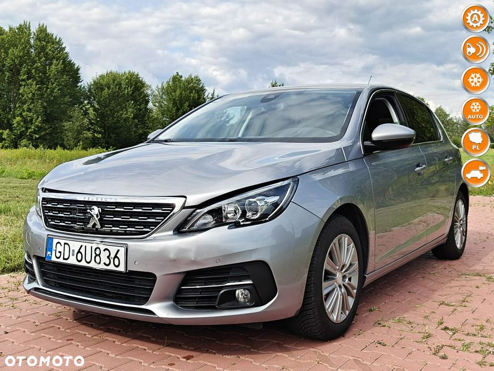 Peugeot 308 - 1