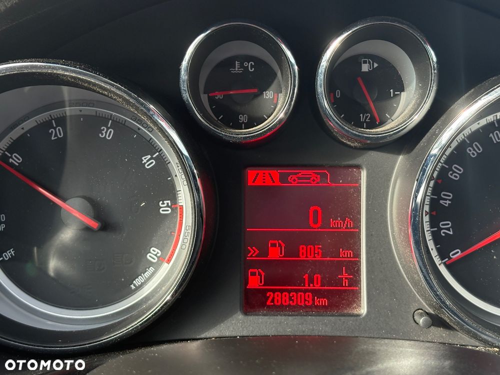Opel Insignia 2.0 CDTI Cosmo - 17