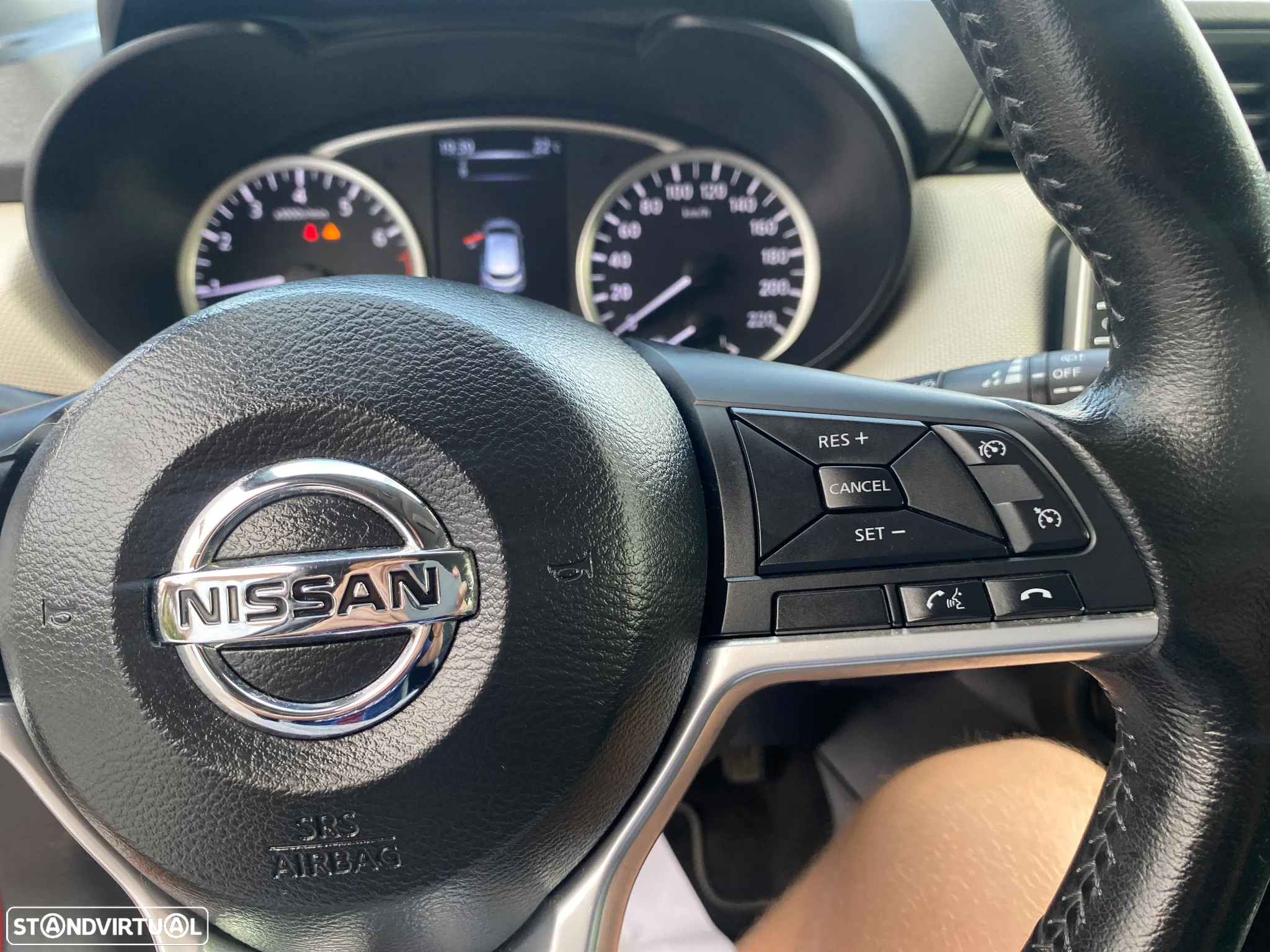 Nissan Micra 0.9 IG-T N-Connecta Urban S/S - 18