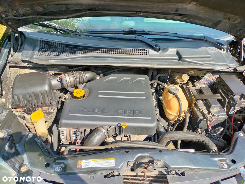 Chrysler Grand Voyager 2.8 CRD Automatik Limited - 14