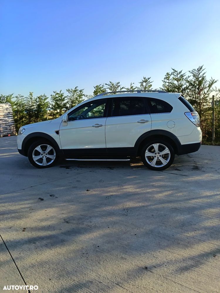 Chevrolet Captiva 2.0 4WD 7 Sitzer Automatik LT - 1