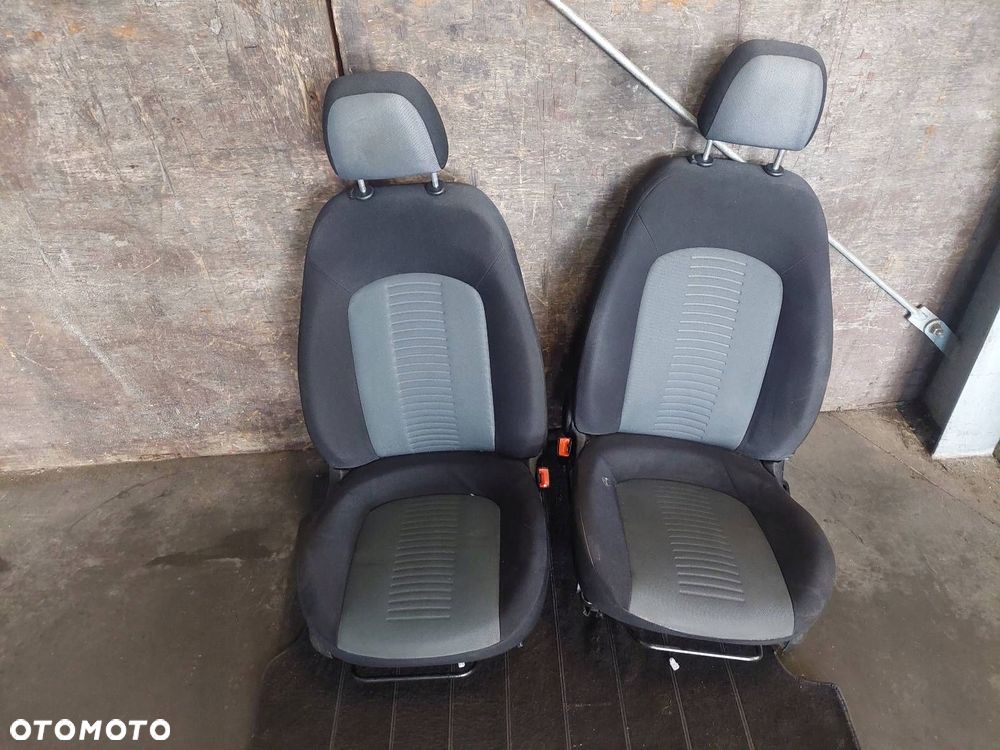FOTELE KOMPLET LEWY PRAWY KANAPA TYŁ + BOCZKI FIAT GRANDE PUNTO I - 5
