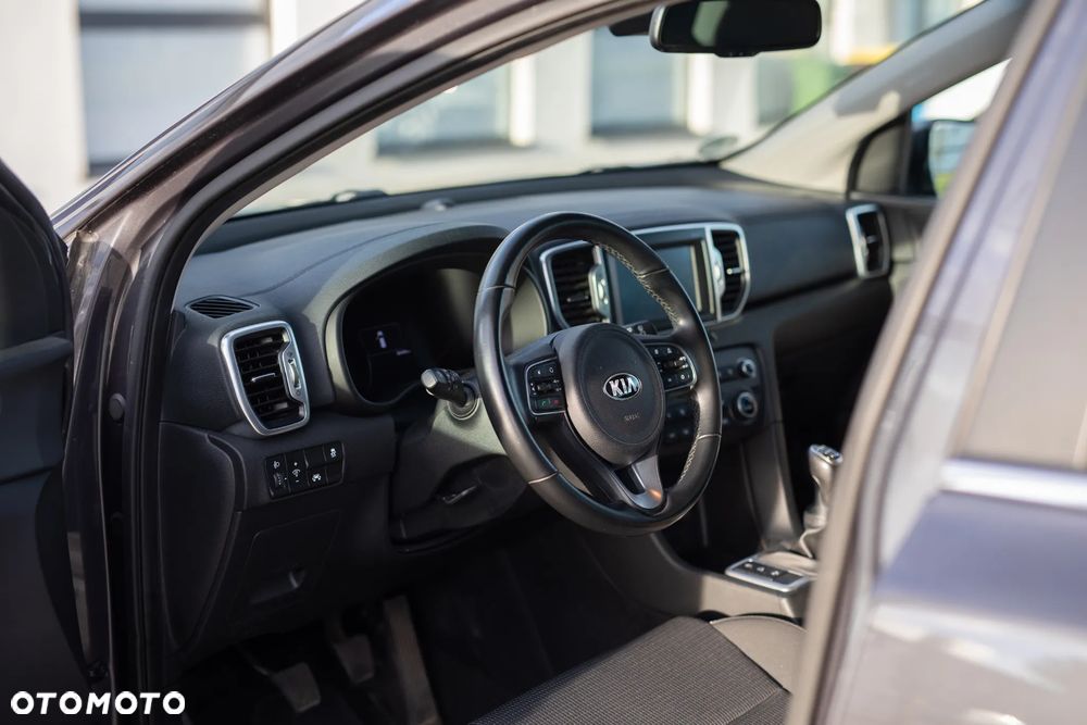 Kia Sportage 1.6 GDI L 2WD - 17