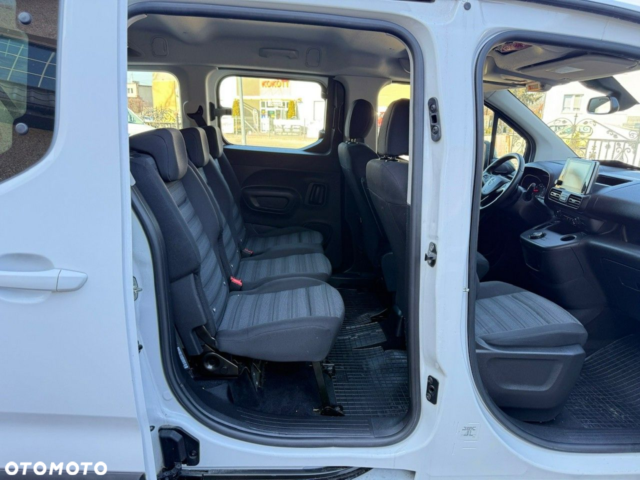 Opel Combo - 21