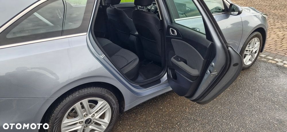 Kia Ceed 1.0 T-GDI L Business Line Plus - 31