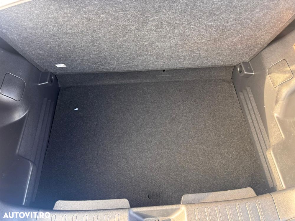 Nissan Juke 1.6 CVT Acenta - 24