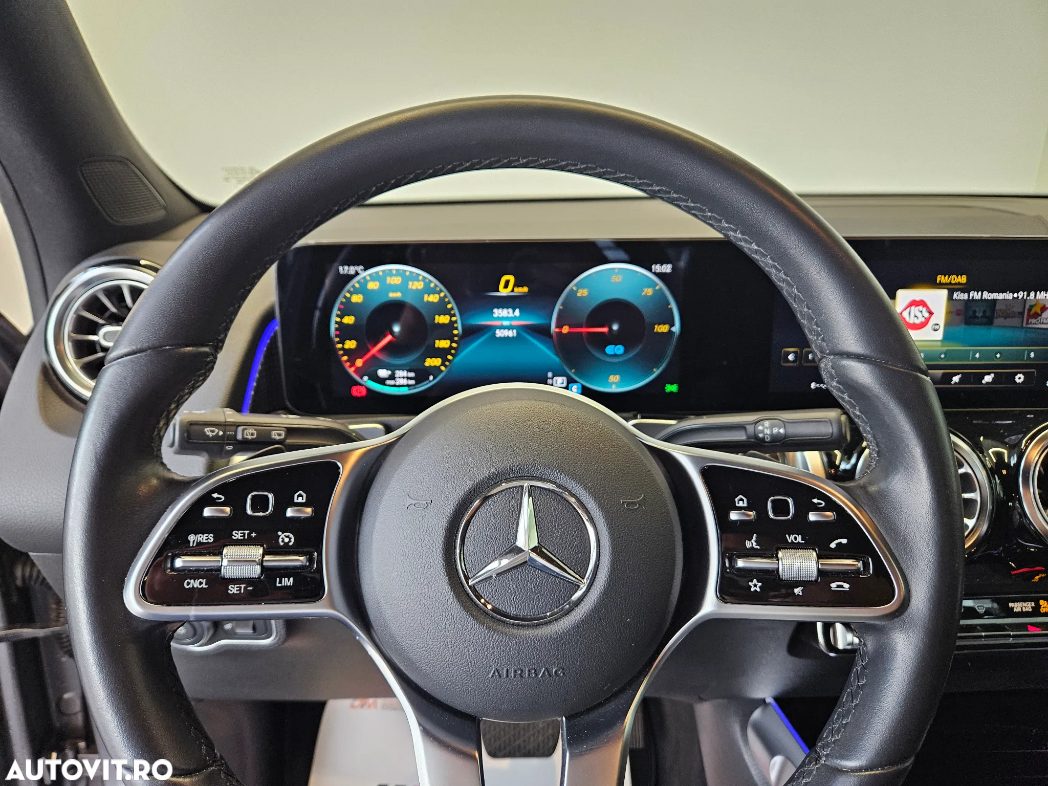 Mercedes-Benz EQB 250 - 18
