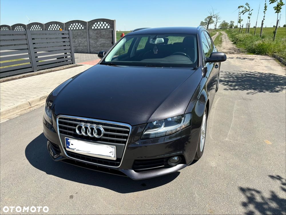 Audi A4 Avant - 2