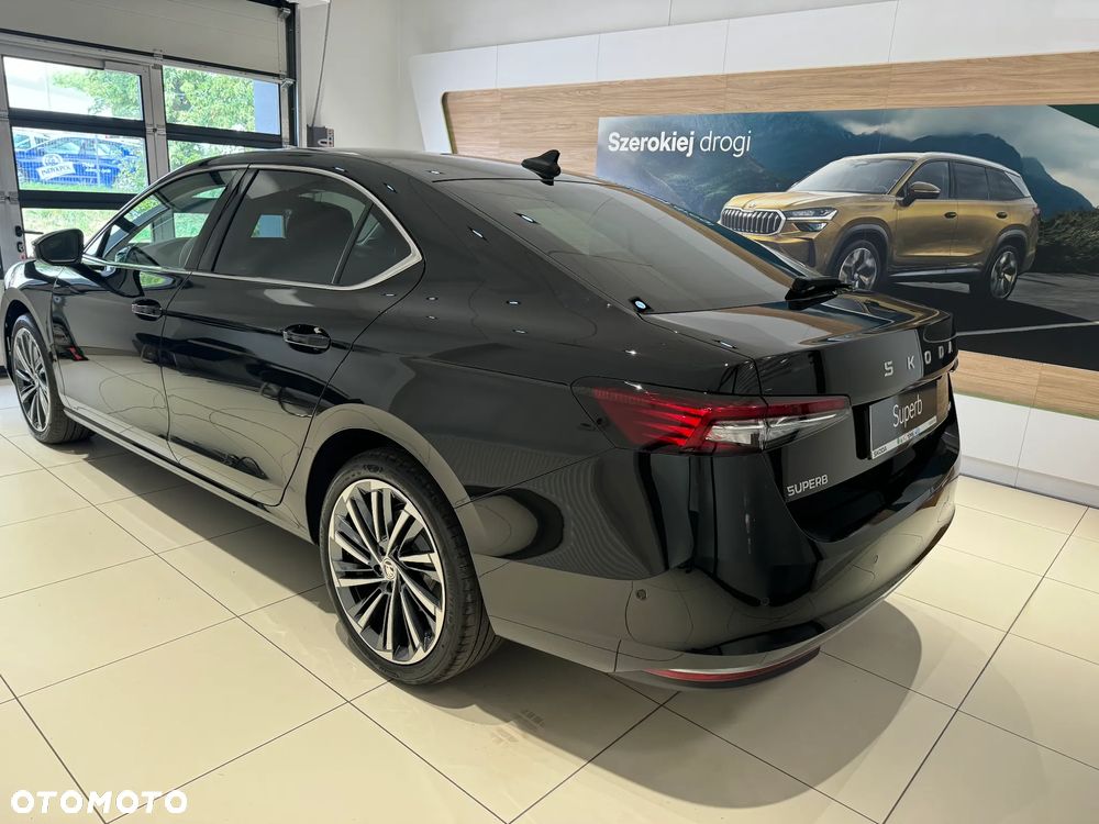 Skoda Superb 2.0 TDI SCR 4x4 L&K DSG - 4