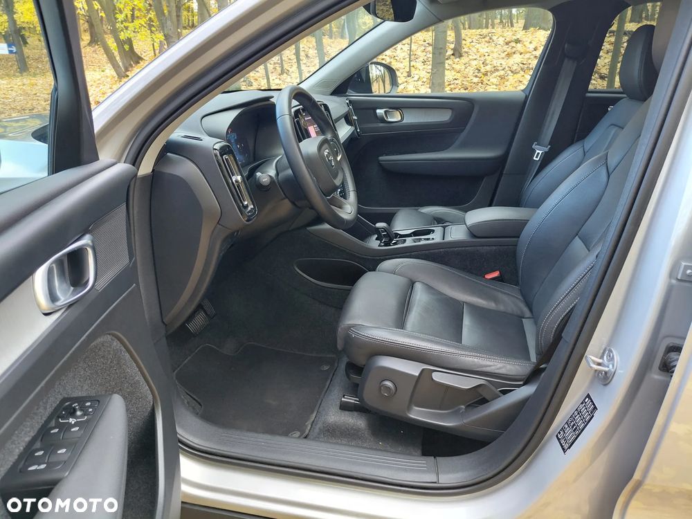 Volvo XC 40 - 9