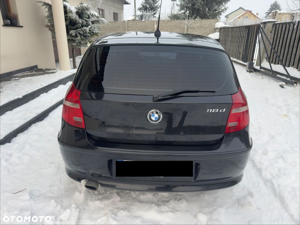 BMW Seria 1 118d - 6