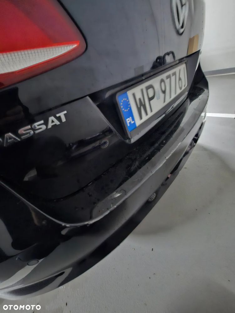 Volkswagen Passat 1.6 TDI Trendline - 14