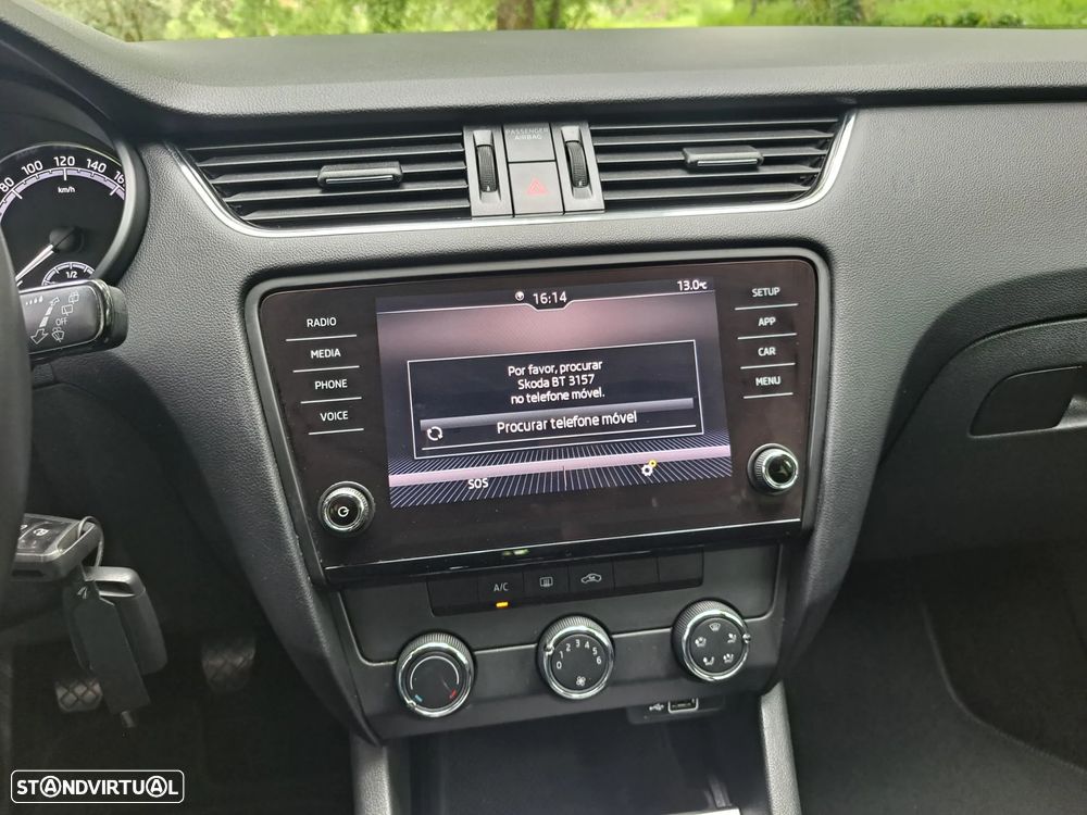 Skoda Octavia Break 1.6 TDi Ambition - 19