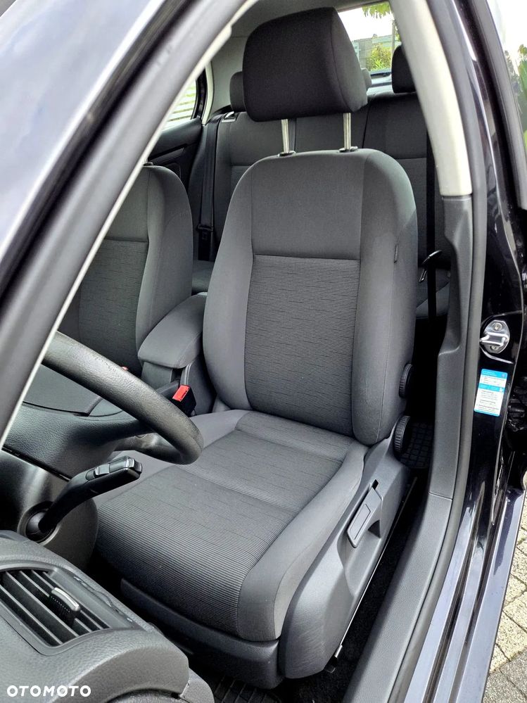 Volkswagen Golf 1.6 Edition - 16