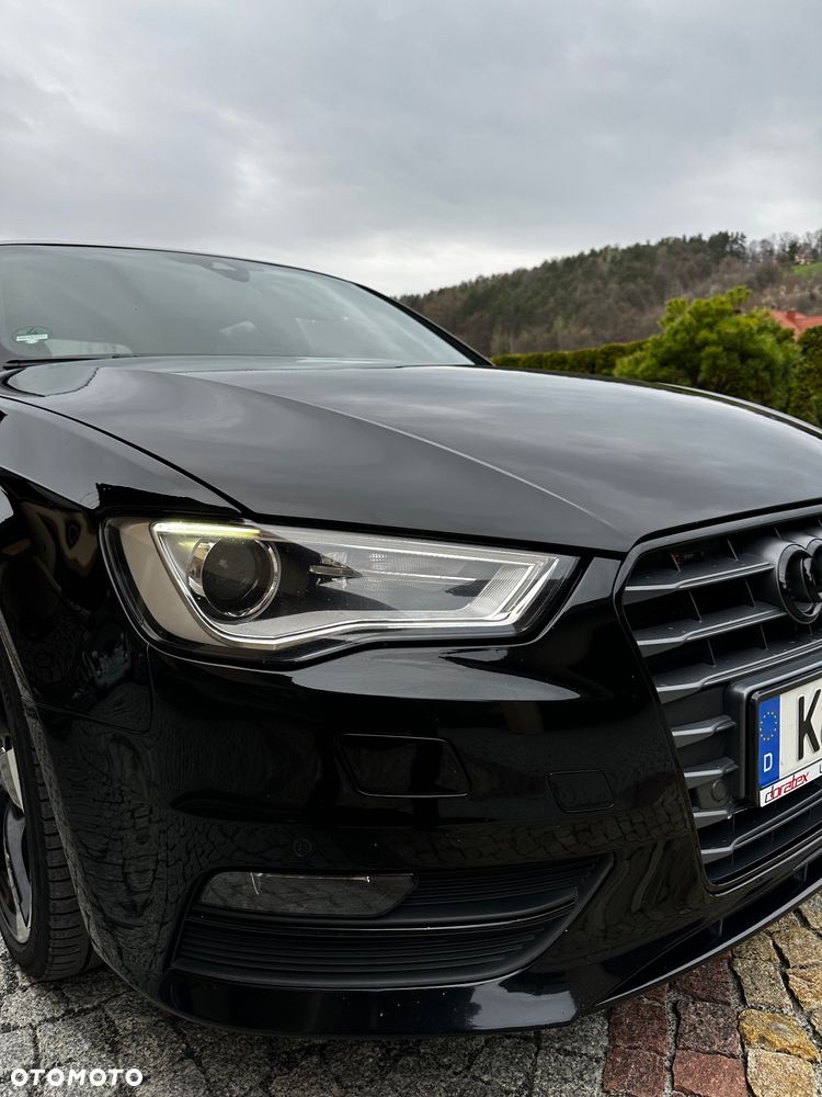 Audi A3 Sportback 2.0 TDI S line Sportpaket - 10