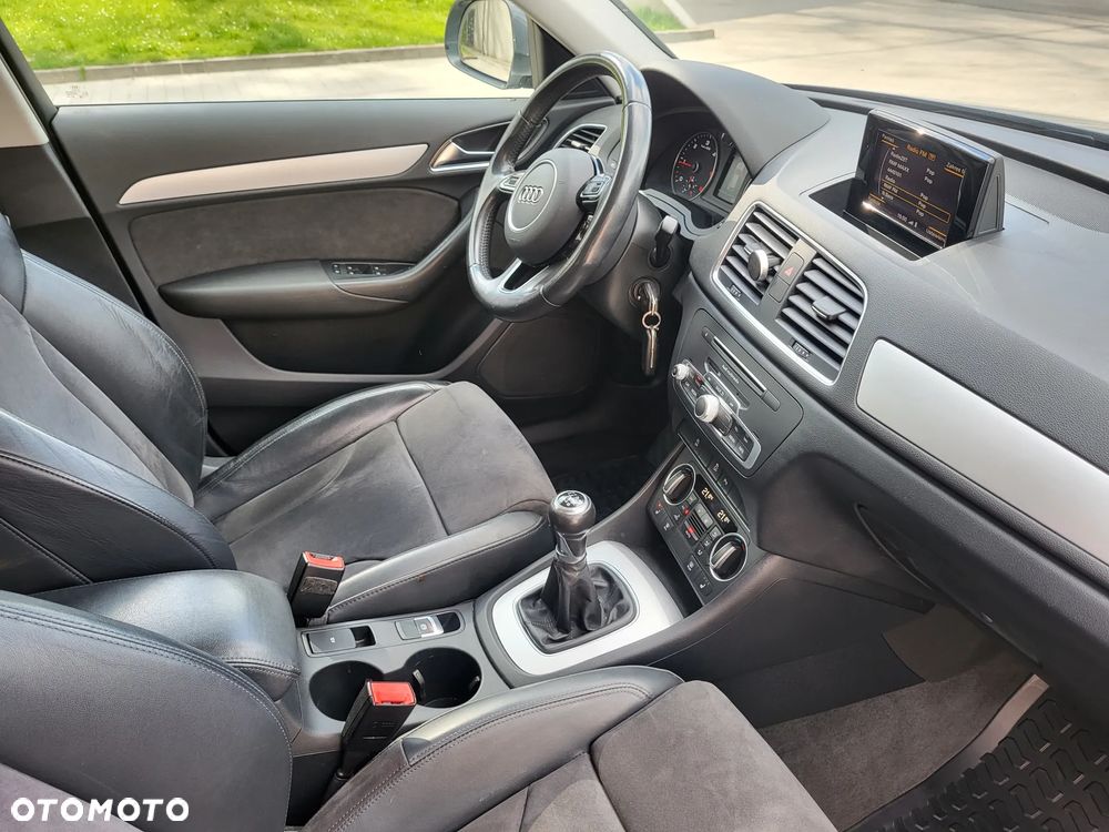 Audi Q3 2.0 TDI Sport - 35