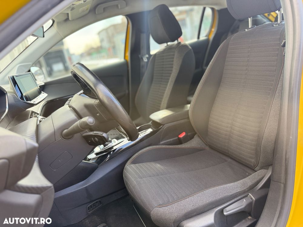 Peugeot 208 Elektromotor 156 Active - 11