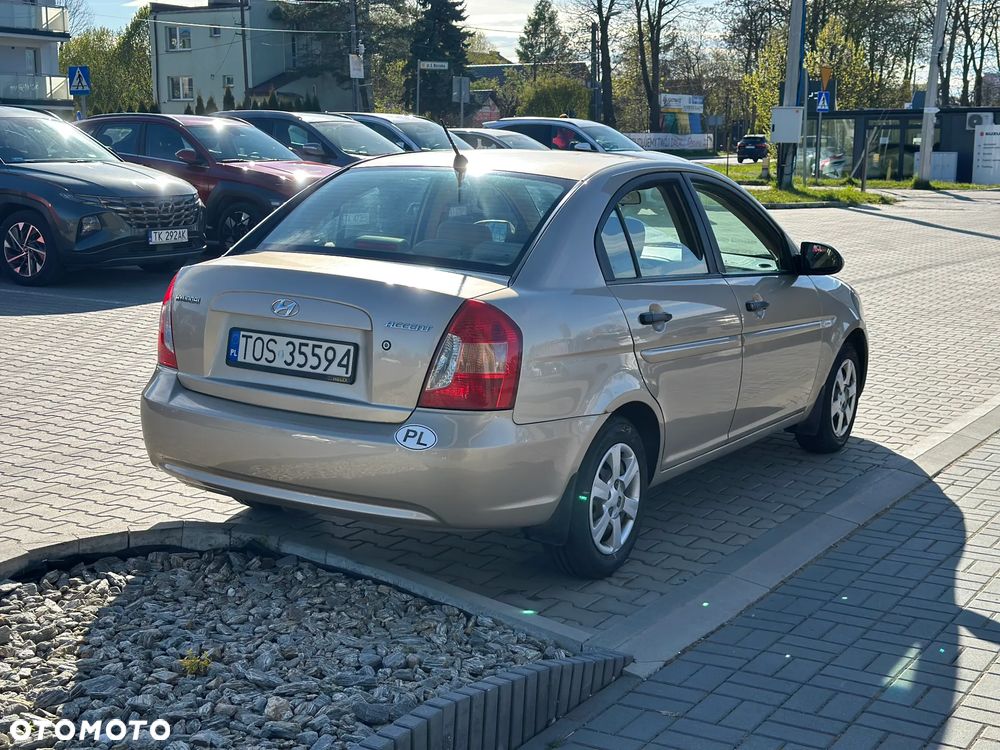 Hyundai Accent 1.4 Classic - 5