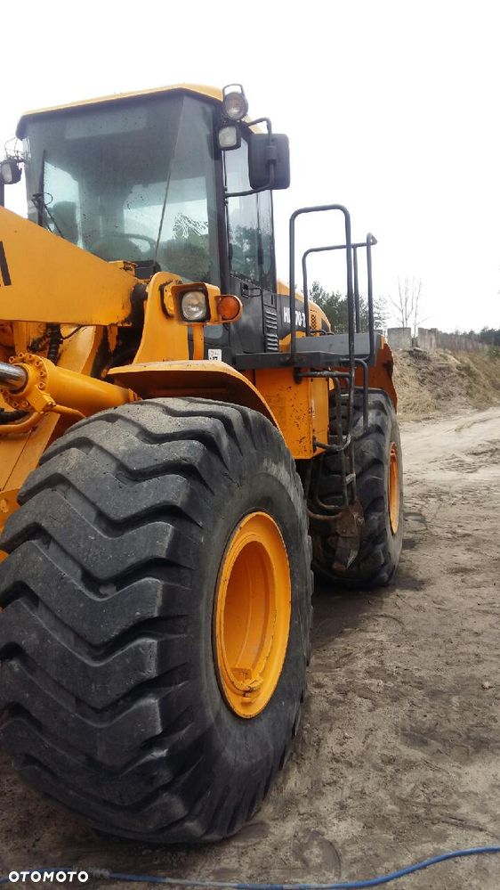 Hyundai HL77077A - 4