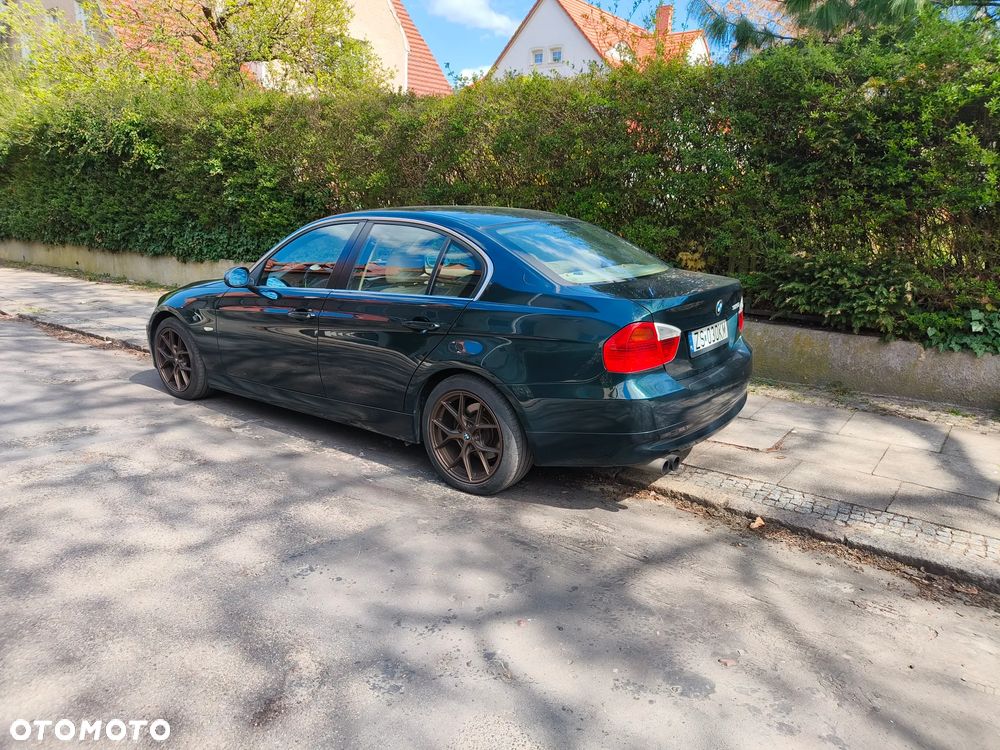 BMW Seria 3 325i - 6