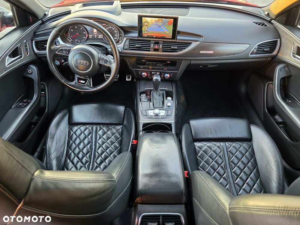 Audi A6 Avant - 16