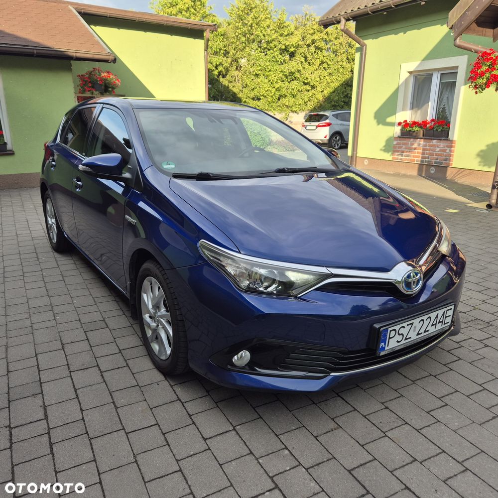 Toyota Auris - 2