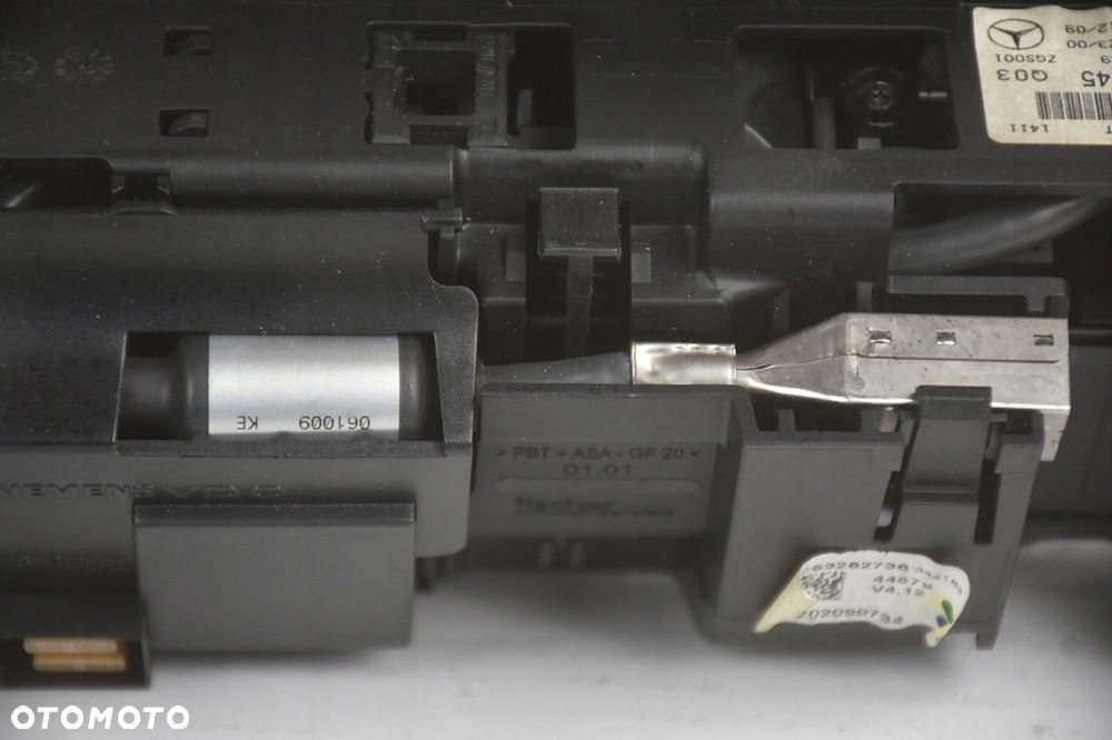 wyświetlacz * ekran radia mercedes c w204 a2048204697 - 5