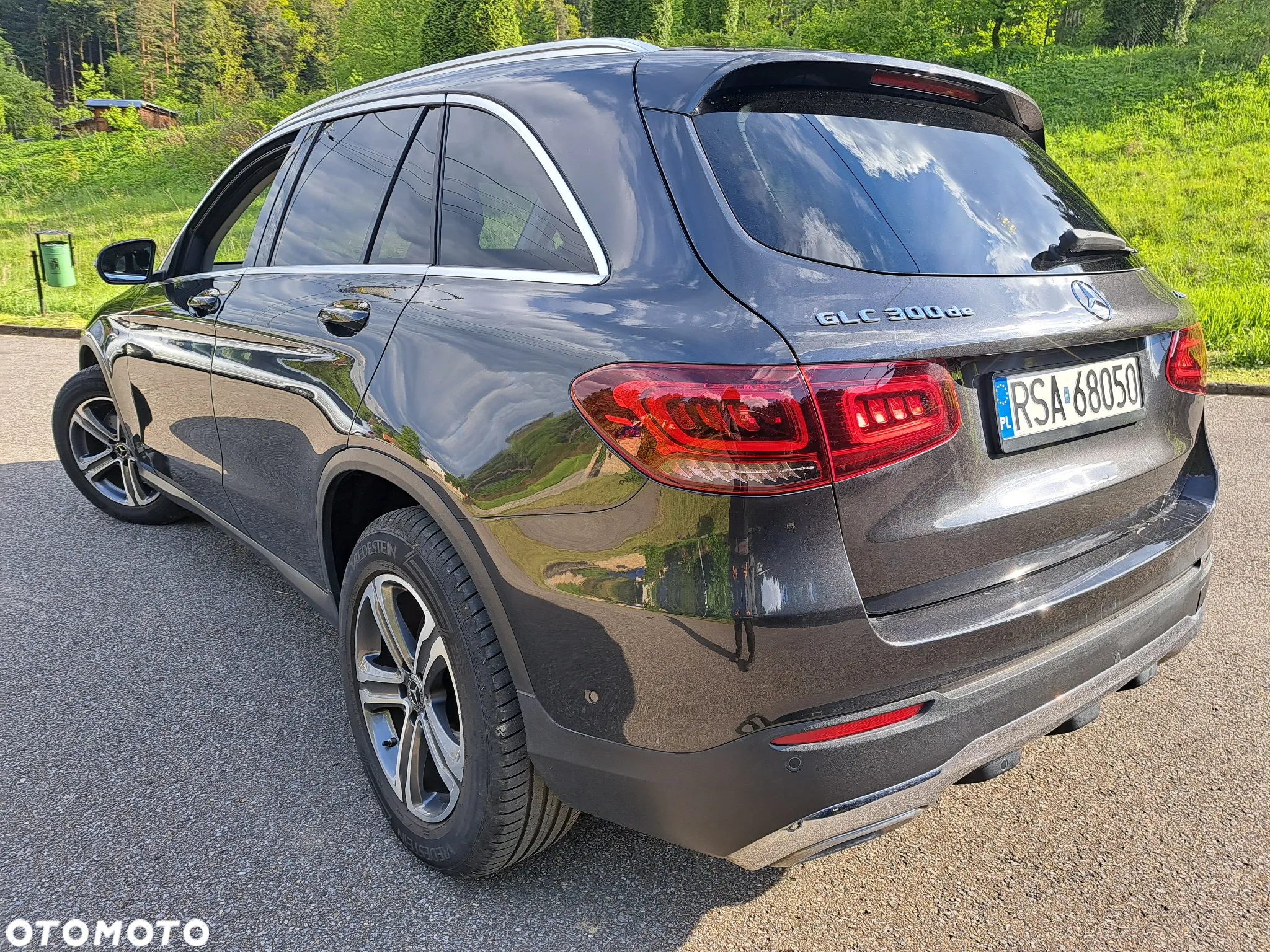 Mercedes-Benz GLC 300 de 4Matic 9G-TRONIC - 5
