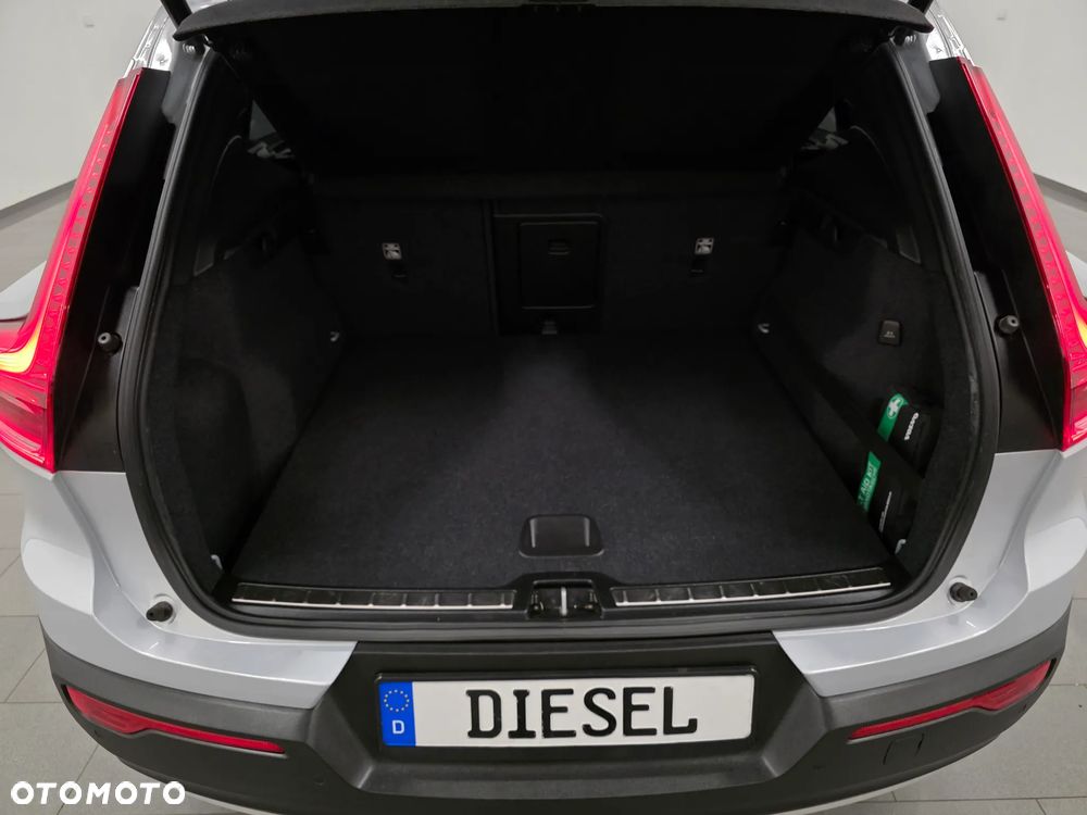 Volvo XC 40 D3 SCR Inscription - 39
