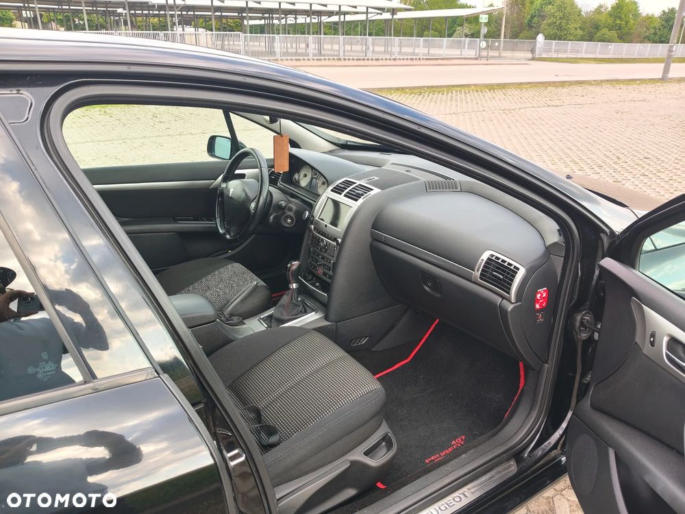 Peugeot 407 2.0 Premium Navtech - 5