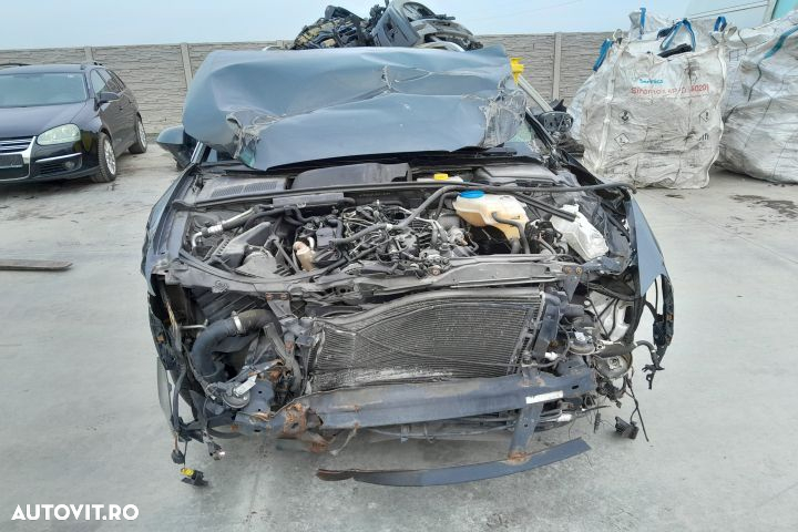Dezmembrez Seat Exeo 1 [2009 - 2012] wagon 2.0 TDI MT (120 hp) CAGC - 2