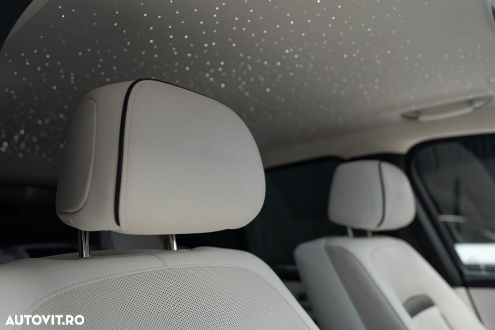 Rolls-Royce Cullinan Standard - 29