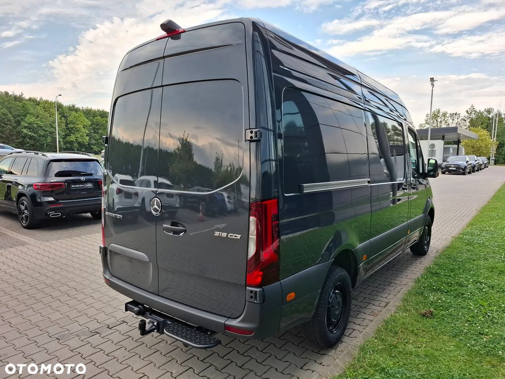 Mercedes-Benz Sprinter 319 CDI Furgon PRO 3665 mm L2H2 - 8