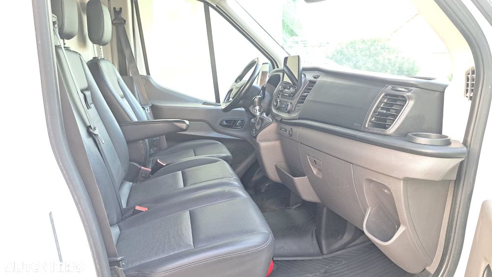Ford Transit - 22