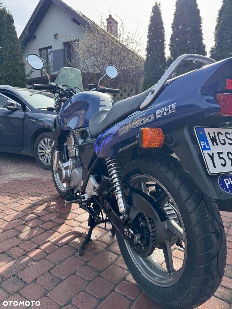 Honda CB - 11