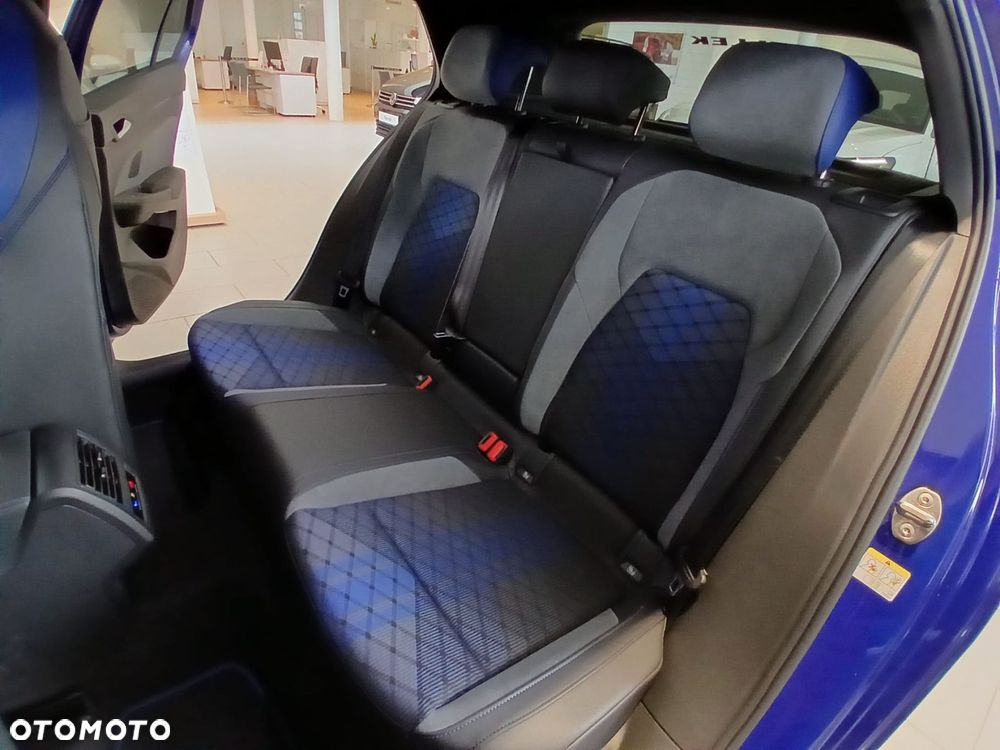 Volkswagen Golf 2.0 TSI 4Motion R DSG - 9
