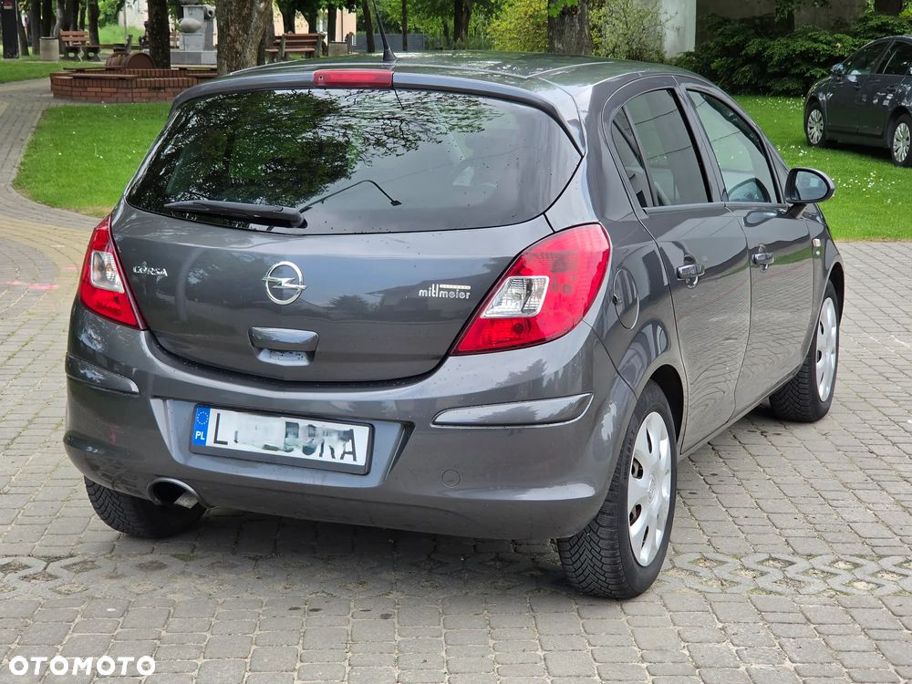 Opel Corsa - 3