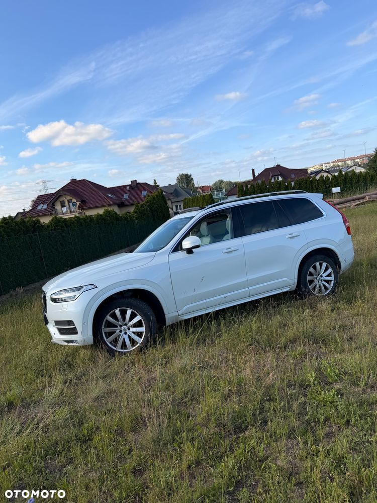Volvo XC 90 D4 FWD Momentum - 3