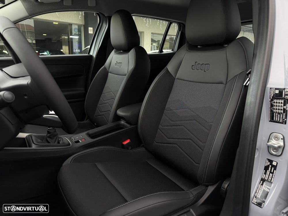 Jeep Avenger 1.2 GSE T3 Altitude - 10