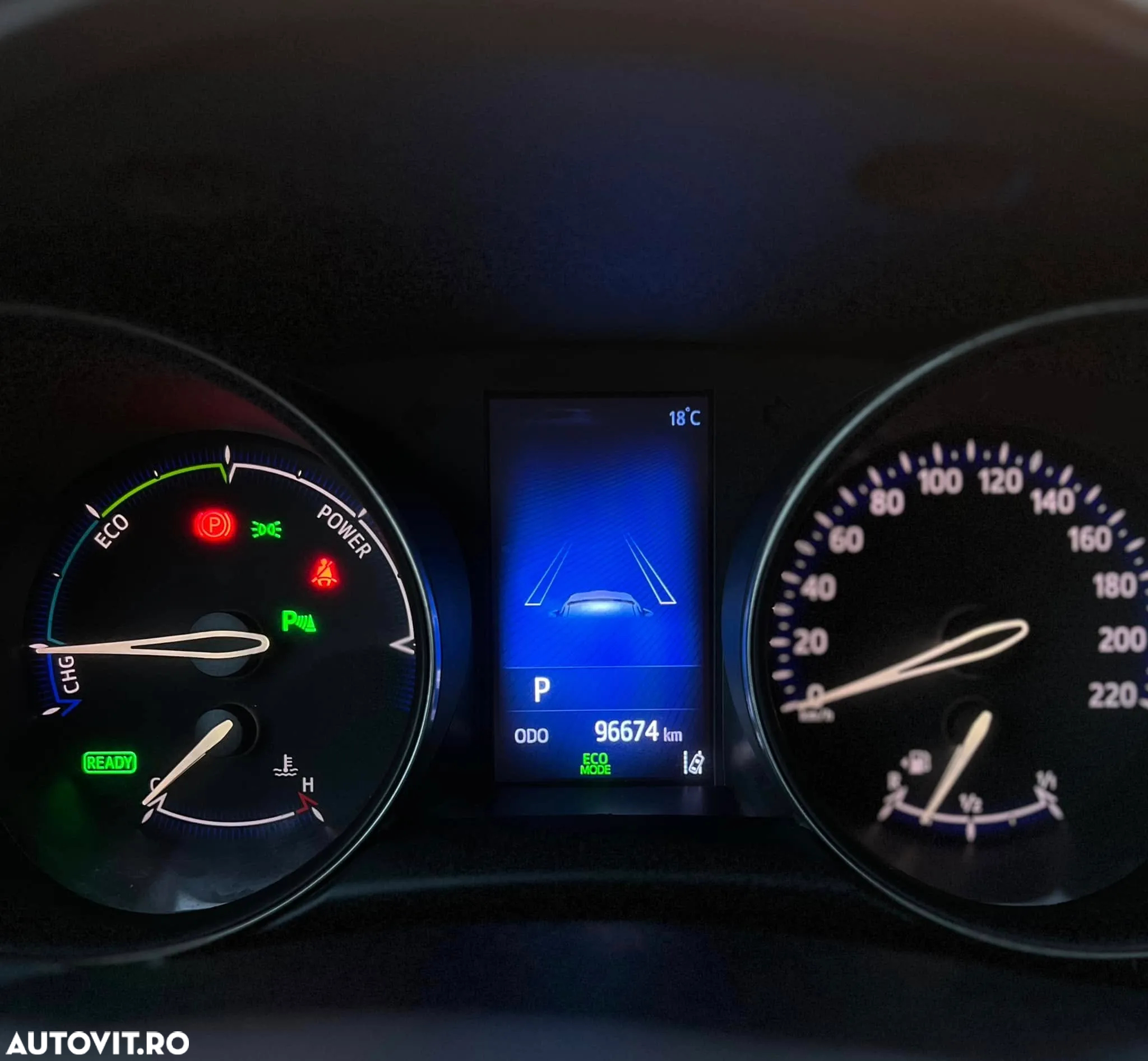 Toyota C-HR Hybrid Lounge - 17