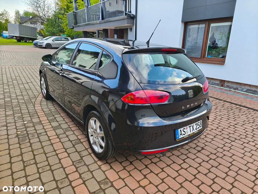 Seat Leon 1.6 Style - 11