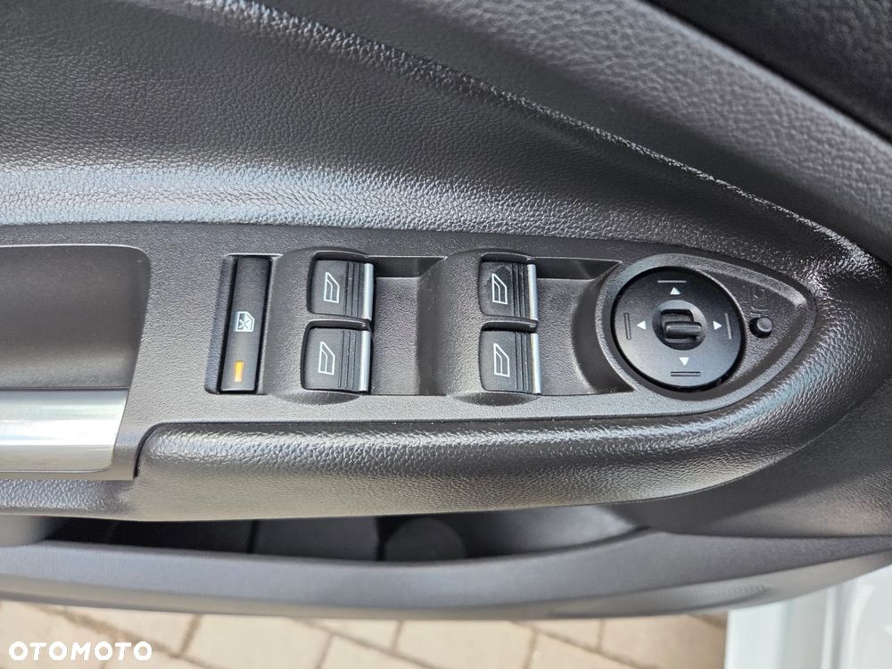 Ford Kuga 2.0 TDCi 4x4 Individual - 24