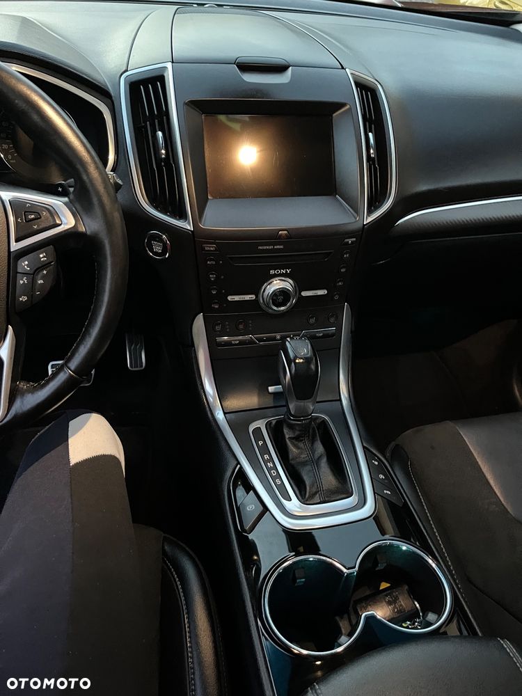 Ford Edge 2.0 TDCi Twin-Turbo 4WD Sport - 4