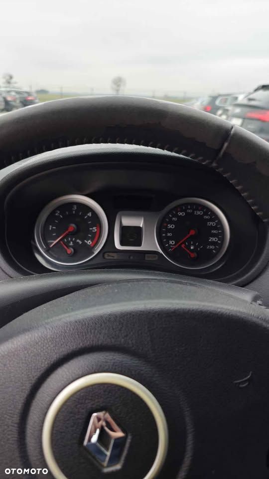 Renault Clio - 3