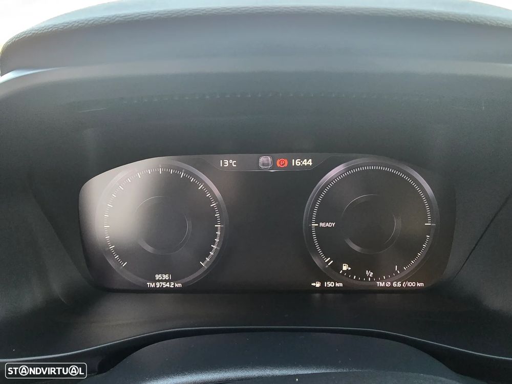 Volvo XC 40 1.5 T5 PHEV Inscription - 16