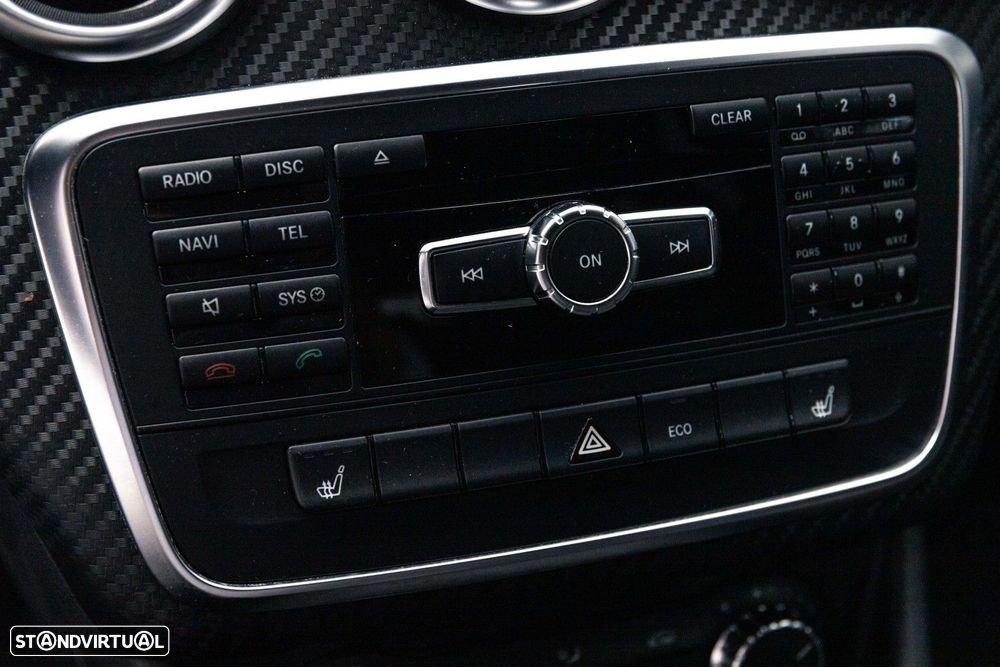 Mercedes-Benz A 180 CDi BE AMG Line - 25